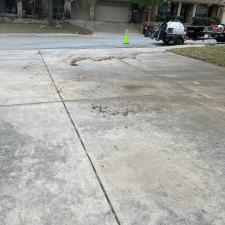 Driveway-Pressure-Wash-Cleaning-in-San-Antonio-TX 2